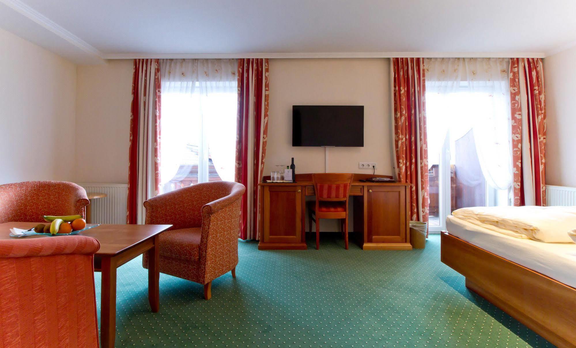 Hotel Weisser Hirsch Sankt Wolfgang im Salzkammergut Ngoại thất bức ảnh
