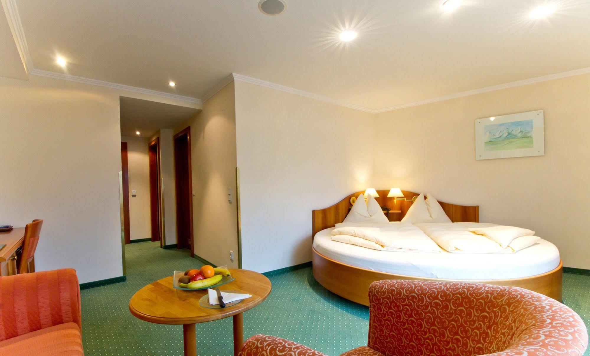 Hotel Weisser Hirsch Sankt Wolfgang im Salzkammergut Ngoại thất bức ảnh